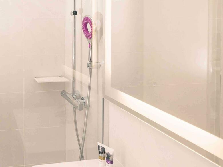 Hotel Mercure Raspail Montparnasse