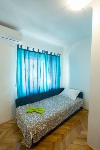 Hostal Amaro Rooms