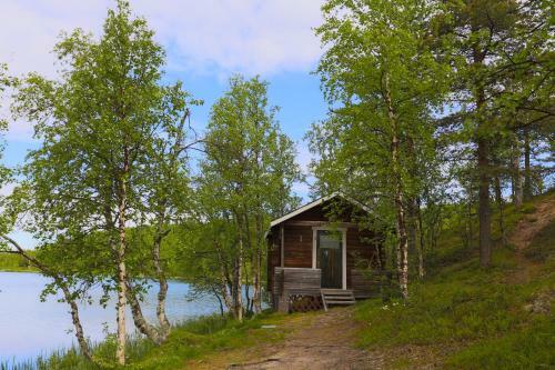 Lodge Kelotin Rantamajat