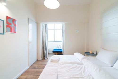 Ziv Apartments- Nahum Hanavi Street