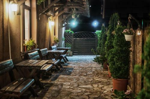 Hostal Guest Accomodation Konak