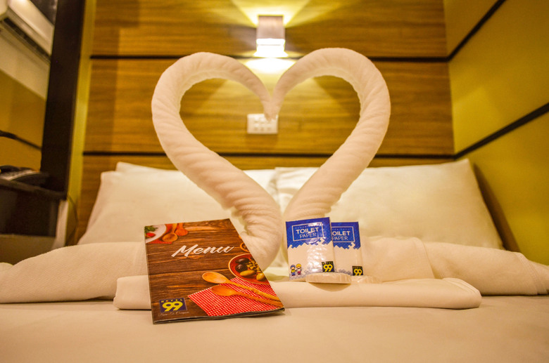Hotel 99