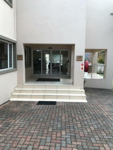 Hostal Global Village Guest House