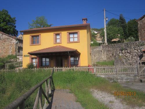 Agroturismo Casa De Aldea Balc�n De Los Picos