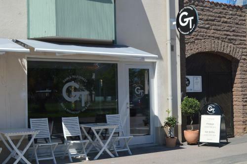 Hostal Gamla Televerket B&B