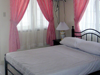 Hostal Royal Taal Inn