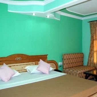 Hotel Pine Havens