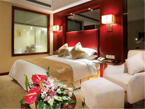 Yuloon Hotel