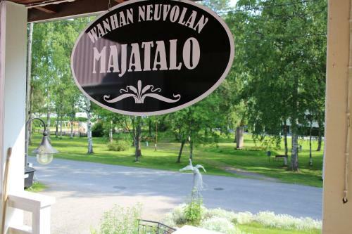 Hostal Wanha Neuvola Guesthouse & Apartment