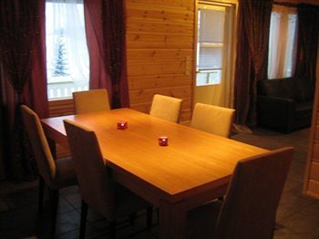 Hotel Lomakeskus Revontuli