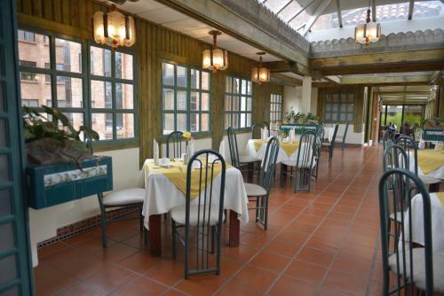 Hotel Pinar Del Lago