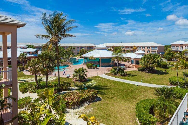 Hotel Island Seas Resort