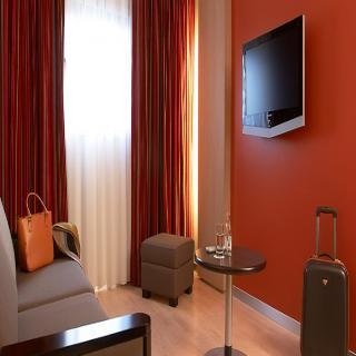 Hotel Oceania Paris Porte De Versailles