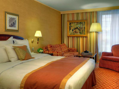 Hotel Renaissance Paris La Defense