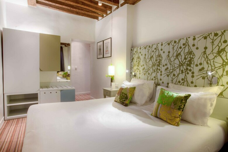 Hotel Sevres Saint Germain
