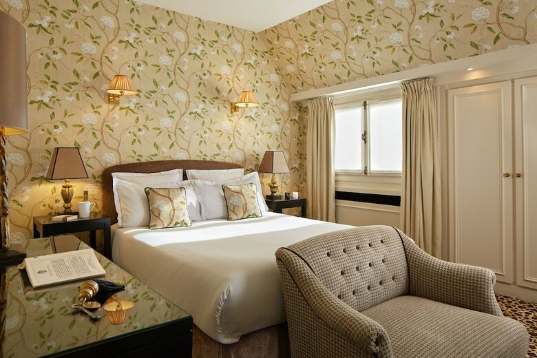 Hotel West End