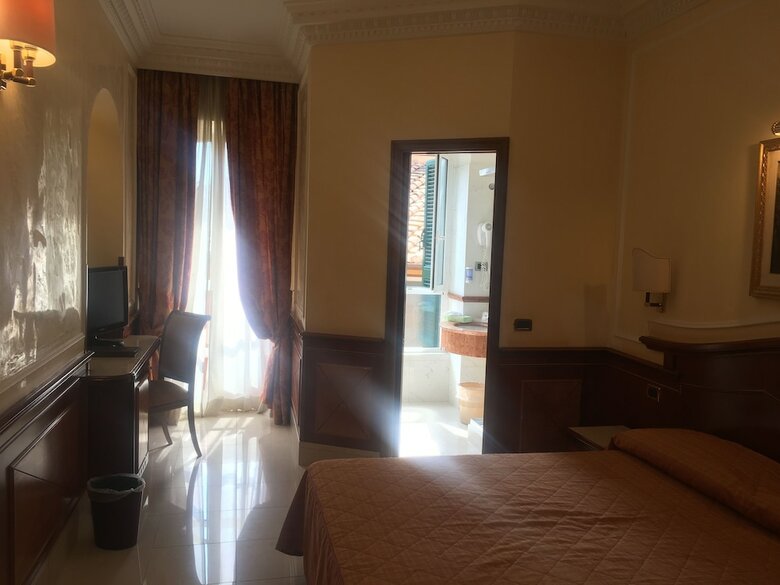 Hotel Hiberia