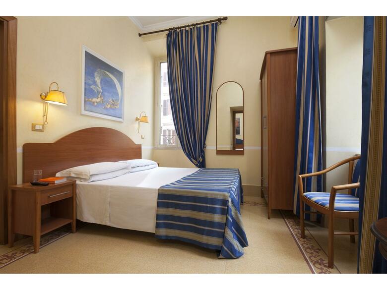 Hotel Kennedy