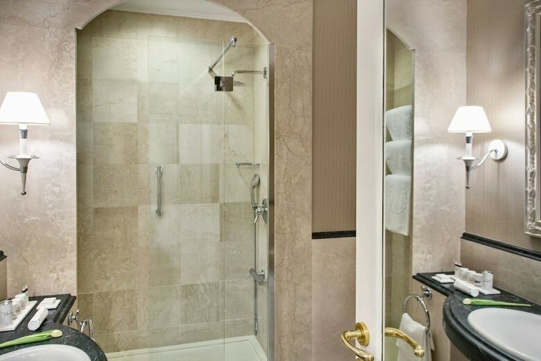 Hotel Marriott Grand Flora