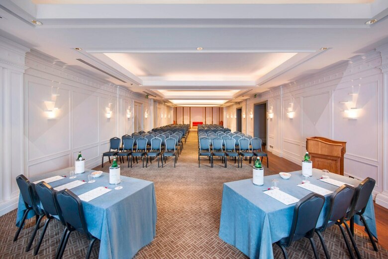 Hotel Marriott Grand Flora
