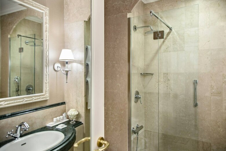 Hotel Marriott Grand Flora