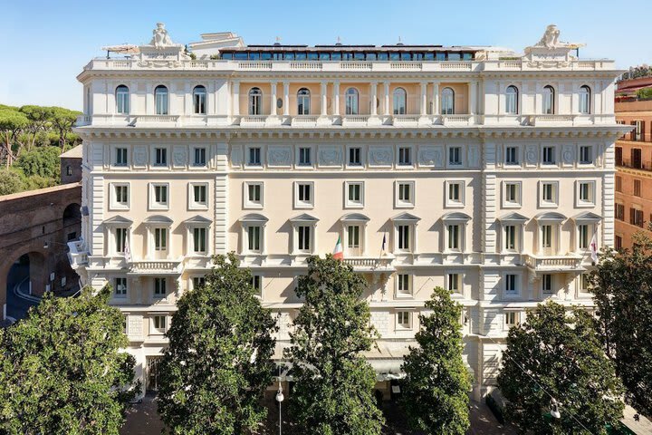 Hotel Marriott Grand Flora