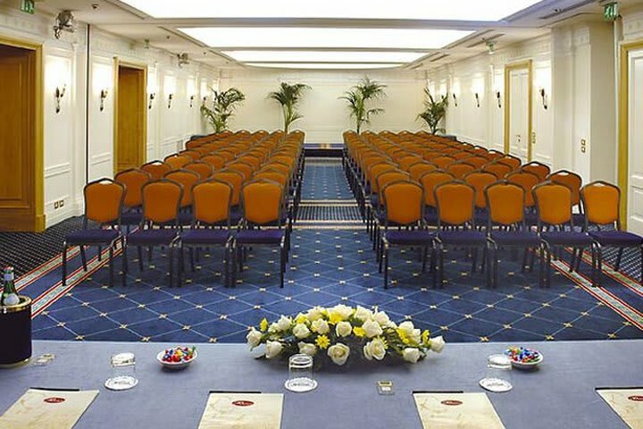 Hotel Marriott Grand Flora