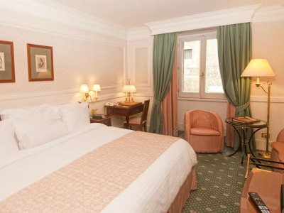 Hotel Marriott Grand Flora