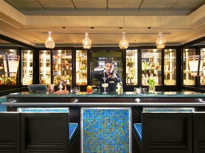 Hotel Marriott Grand Flora