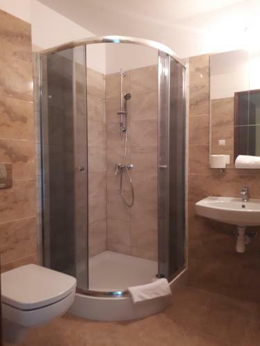 Hostal Noclegi Apro