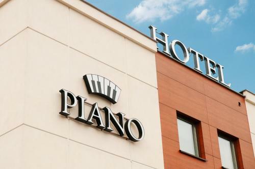 Hotel Piano