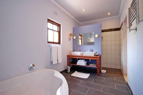 Hostal Malherbe Guesthouse