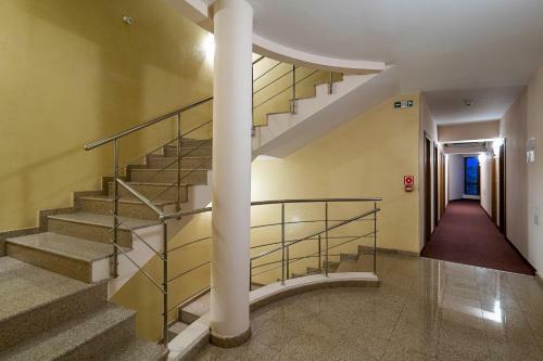 Adamo Hotel