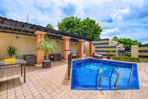 Wayak Hotel