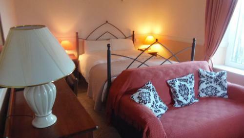 Bed & Breakfast Caheroyn House