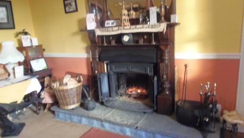 Bed & Breakfast Caheroyn House
