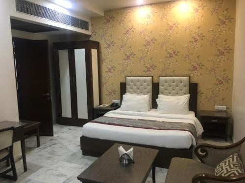 Hotel Leela Grande