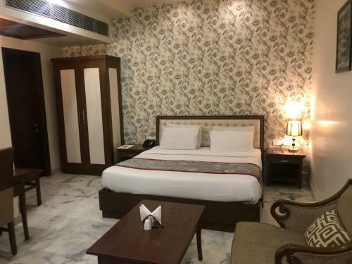 Hotel Leela Grande