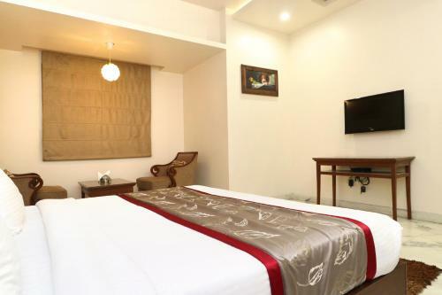 Hotel Leela Grande