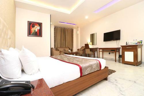 Hotel Leela Grande