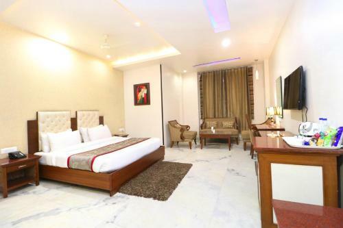 Hotel Leela Grande