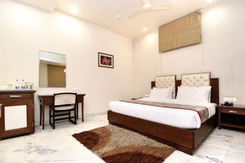 Hotel Leela Grande