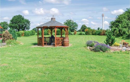 Holiday Home Rue De La Metecharie P-782