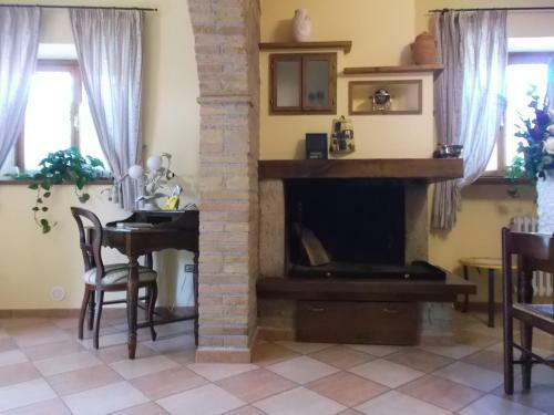 Hostal B&B Le Maraschine