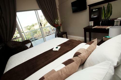 Seaview Manor Exquisite Bed & Breakfast