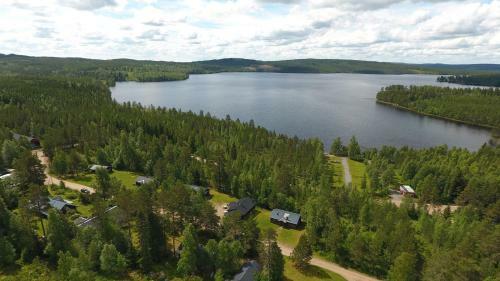 Lodge Tyngsj� Vildmark