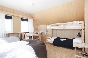 Hostal Hjardarb�l Guesthouse