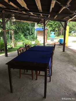 Gemini Hotel And Restaurant