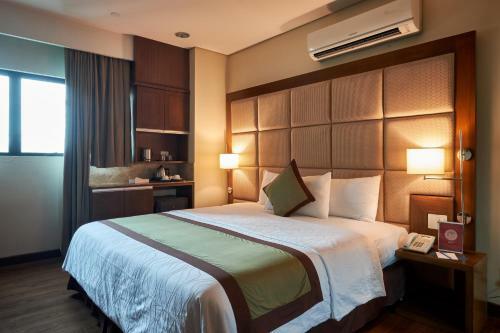 Hotel Santomas Suites