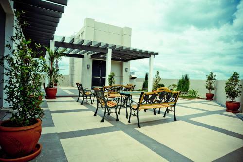 Hotel Santomas Suites